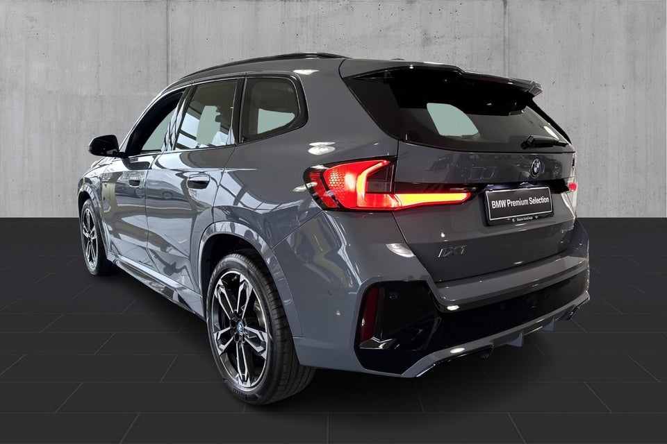 BMW iX1 eDrive20 M-Sport 5d