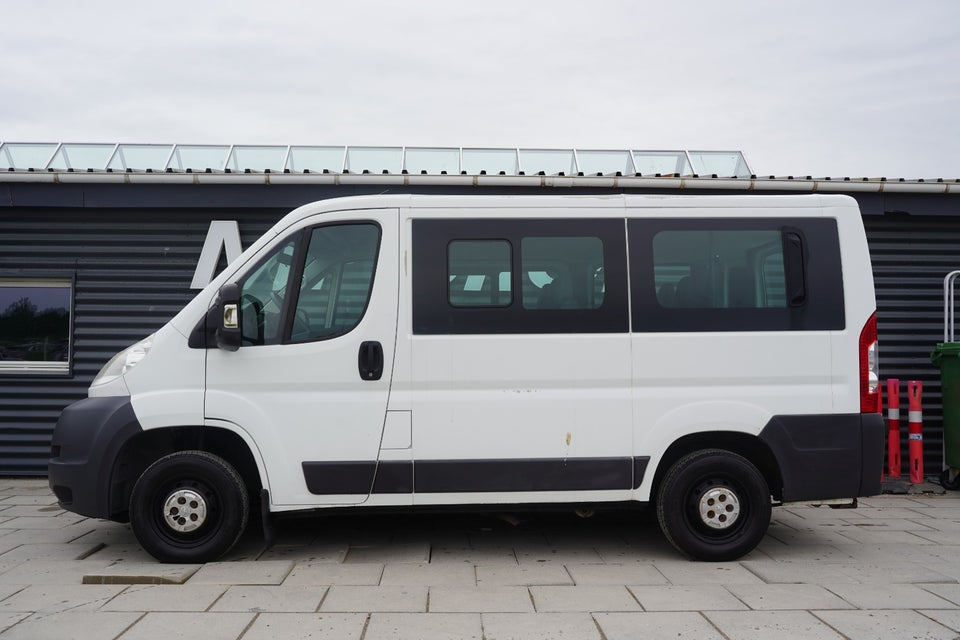 Peugeot Boxer 333 2,2 HDi 130 L1 4d