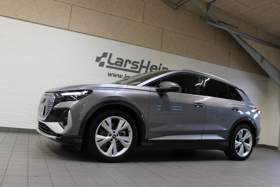 Audi Q4 e-tron 45 S-line 5d
