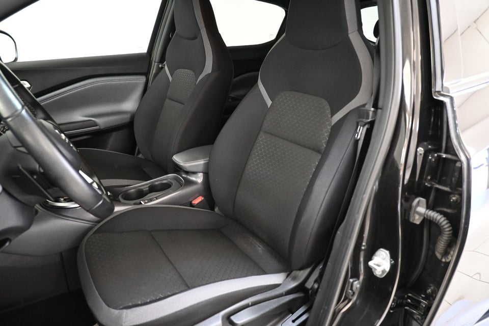 Nissan Juke 1,0 Dig-T 114 N-Connecta DCT 5d