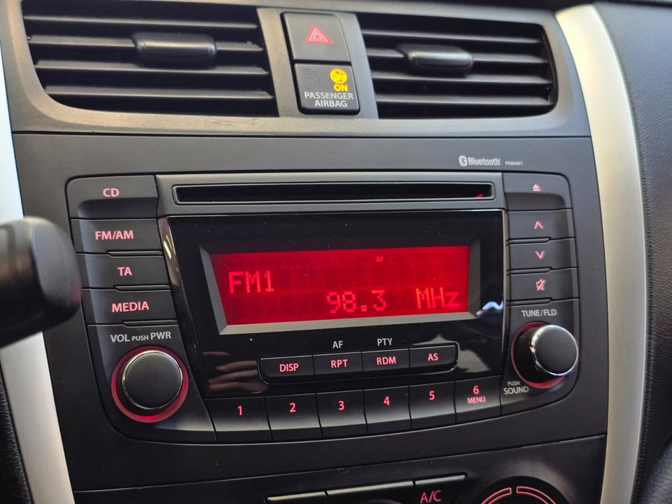 Suzuki Celerio 1,0 Dualjet Club 5d