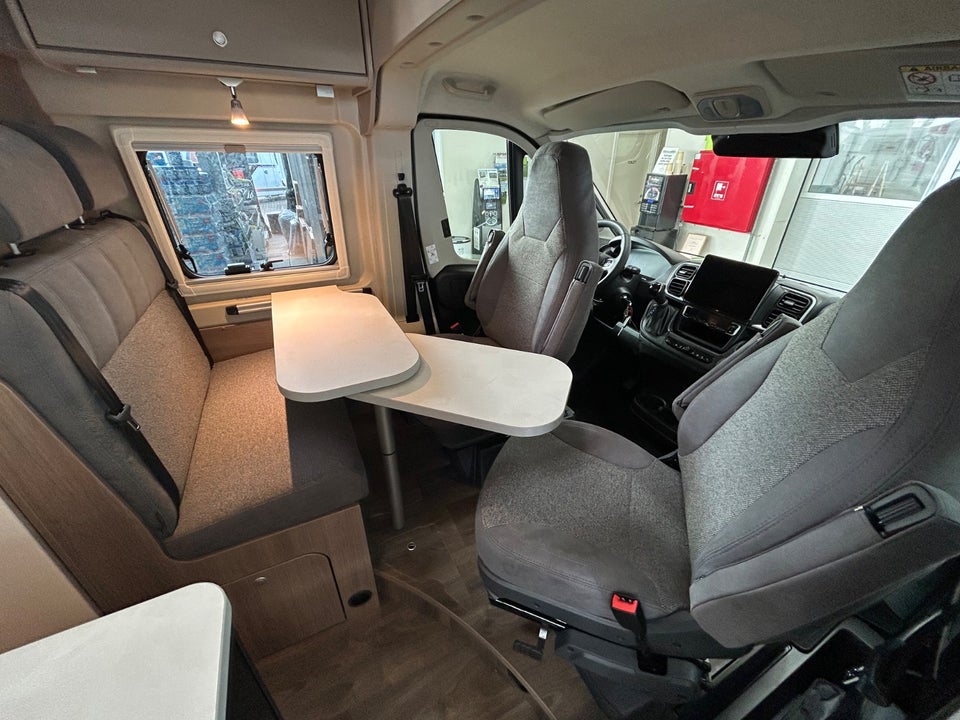 Carado CV602 PRO 2,2 JTD 140 aut. 3d