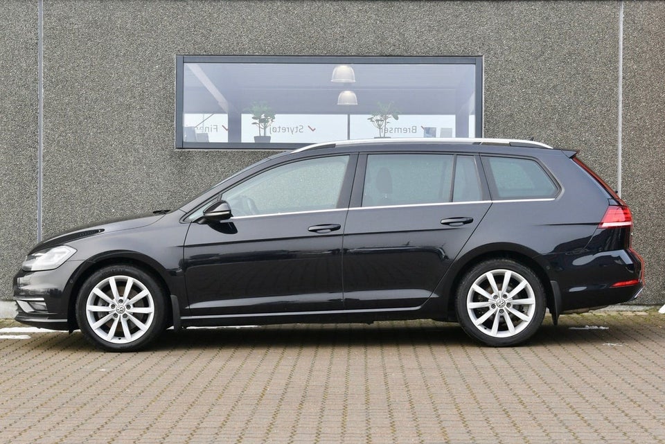 VW Golf VII 2,0 TDi 150 Highline Variant DSG 5d