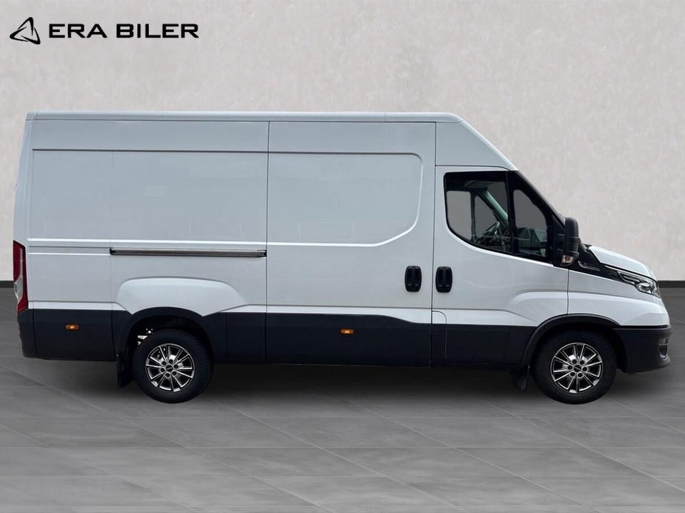 Iveco Daily 3,0 35S21 12m³ Van AG8