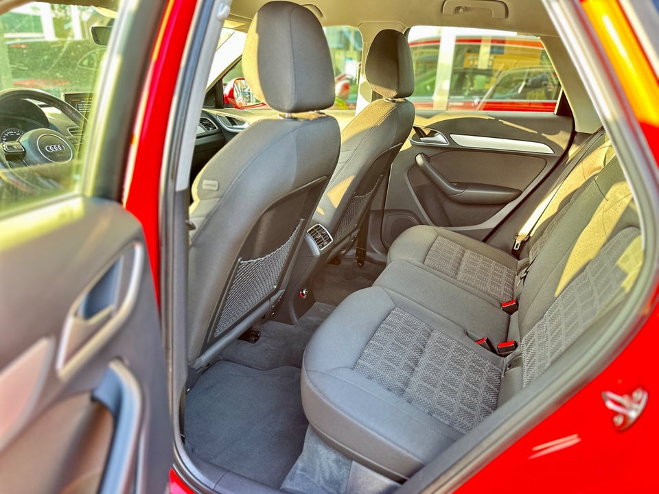 Audi Q3 1,4 TFSi 150 Sport S-tr. 5d