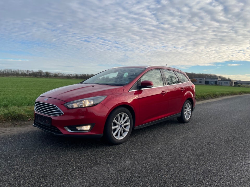 Ford Focus 1,5 TDCi 120 Titanium stc. 5d