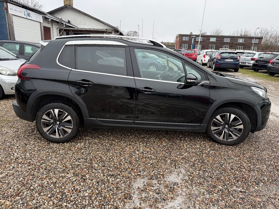 Peugeot 2008 1,5 BlueHDi 100 Allure Sky 5d