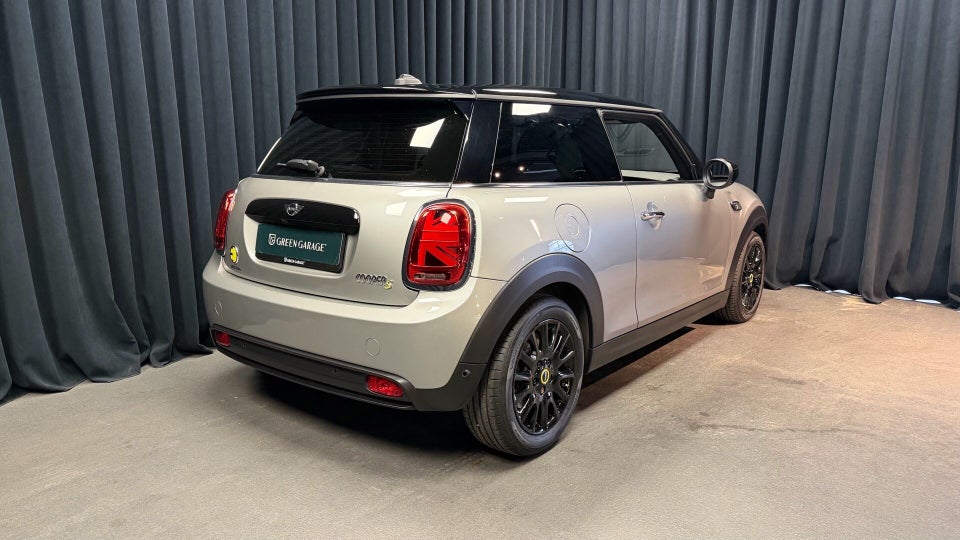 MINI Cooper SE Classic Trim 3d