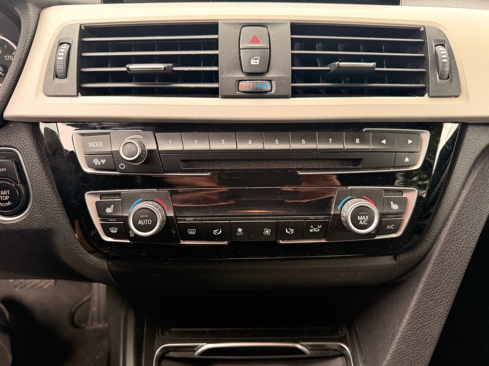 BMW 320i 2,0 Touring aut. 5d