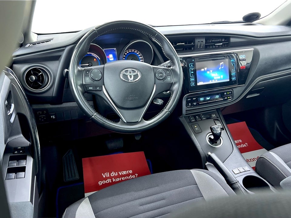 Toyota Auris 1,8 Hybrid H2 Comfort CVT 5d