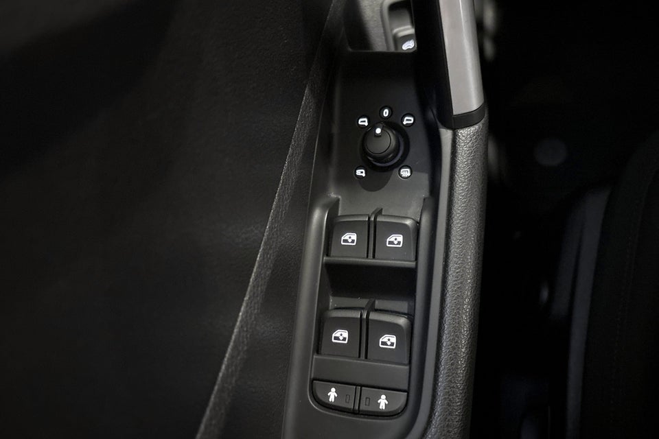 Audi Q2 35 TFSi Prestige S-tr. 5d