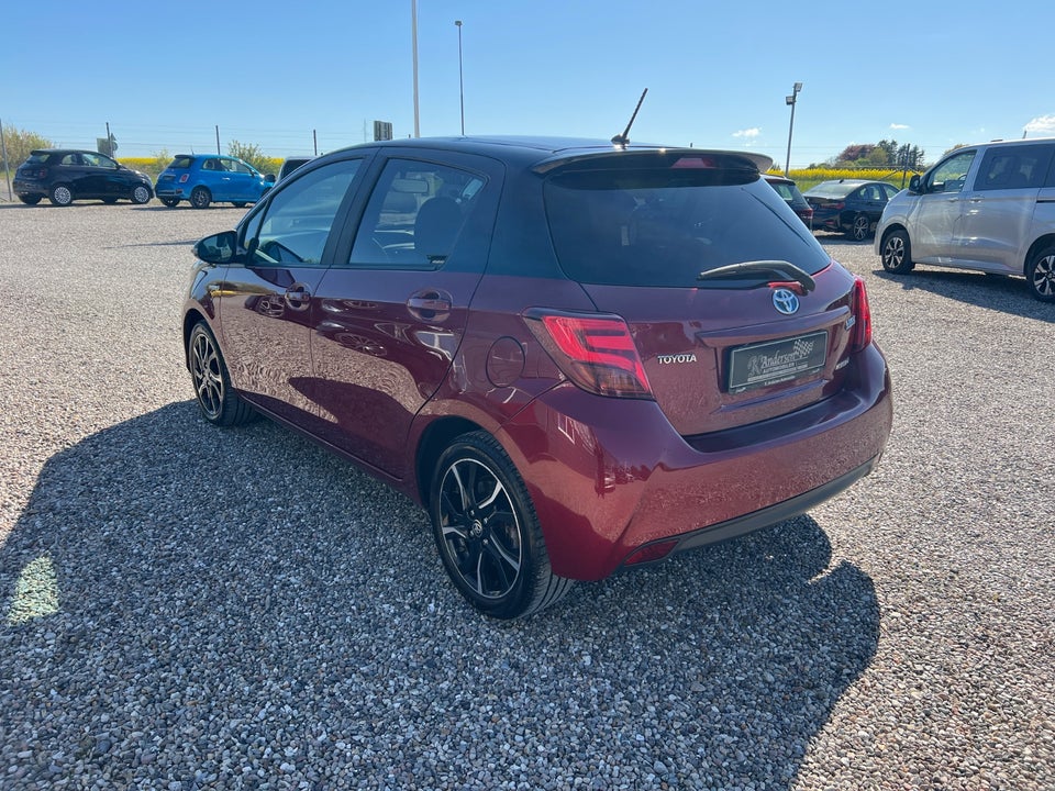 Toyota Yaris 1,5 Hybrid H2 e-CVT 5d