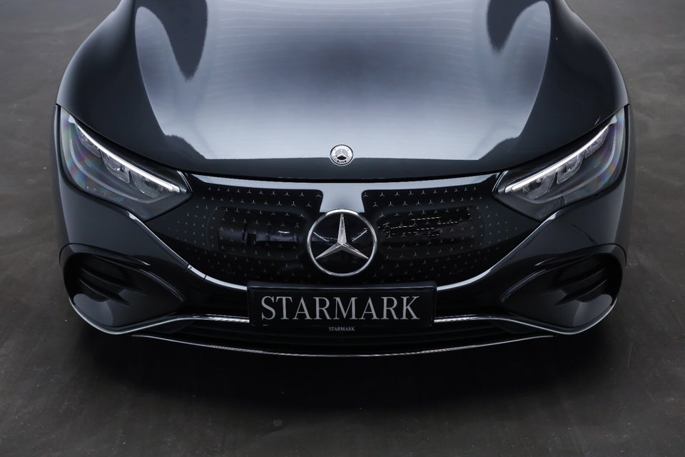 Mercedes EQE350 AMG Line 4d