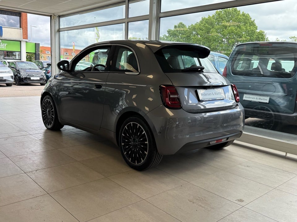 Fiat 500e 42 la Prima by Bocelli 3d