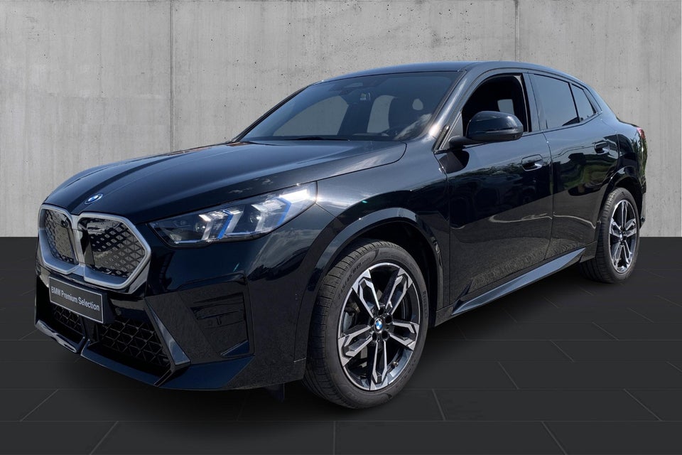 BMW iX2 eDrive20 M-Sport 5d
