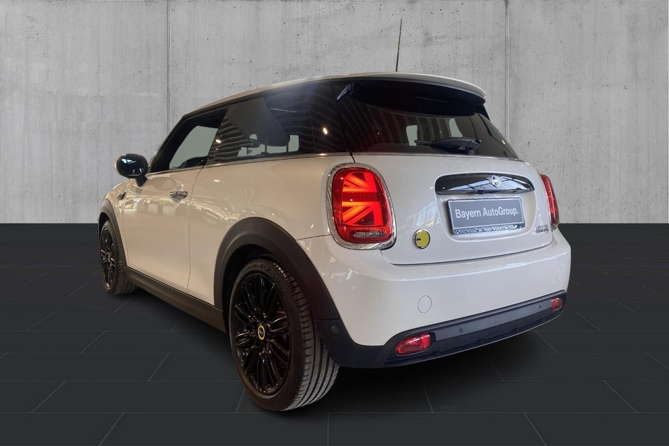 MINI Cooper SE Maximise 3d