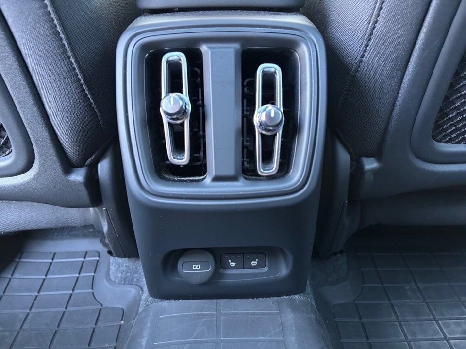 Volvo XC40 ReCharge Extended Range Ultimate 5d