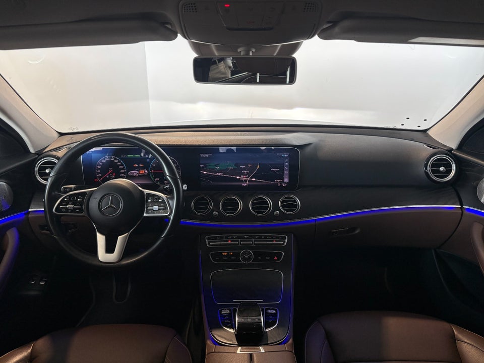 Mercedes E300 de 2,0 Avantgarde stc. aut. 5d