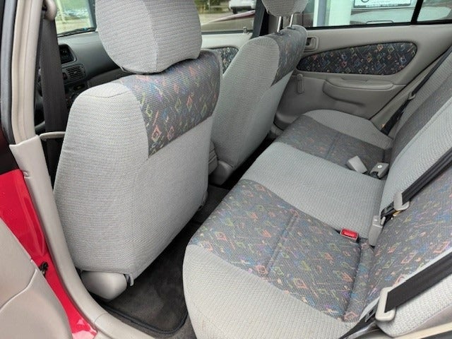 Toyota Corolla 1,3 Terra 4d