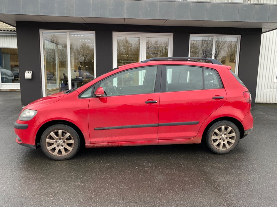 VW Golf Plus 1,9 TDi 105 Trendline DSG 5d