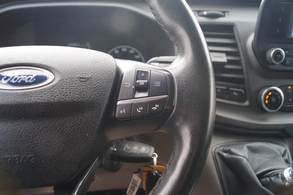 Ford Transit Custom 340 L2 2,0 TDCi 130 Trend
