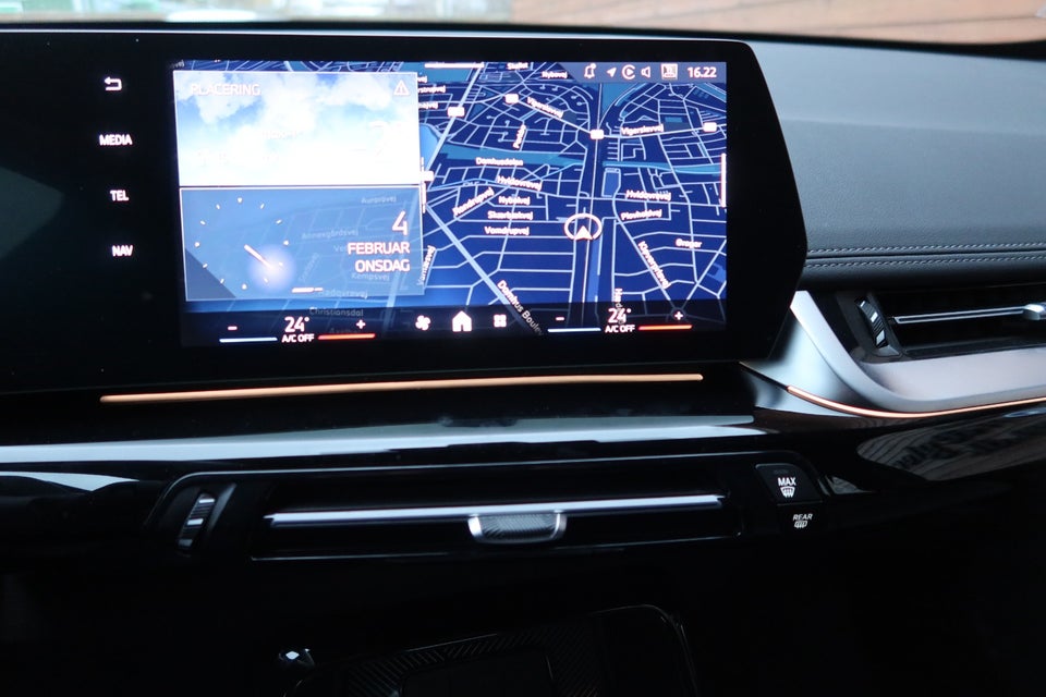 BMW iX1 eDrive20 X-Line 5d