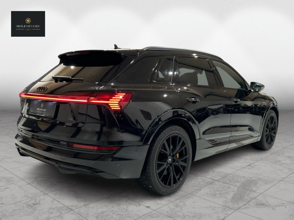 Audi e-tron 55 Black Edition S-line quattro 5d