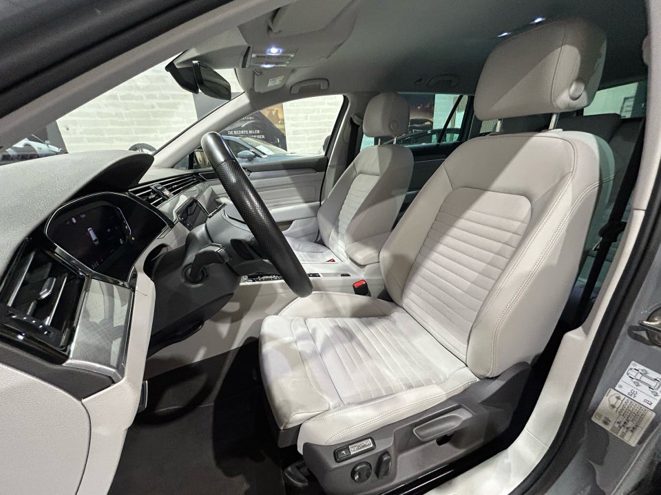 VW Passat 1,4 GTE High Variant DSG 5d