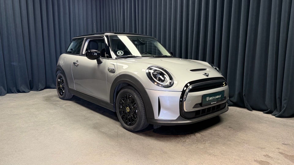 MINI Cooper SE Classic Trim 3d
