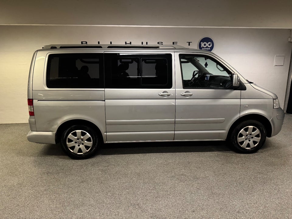 VW Multivan 2,5 TDi 130 Basis 7prs 5d
