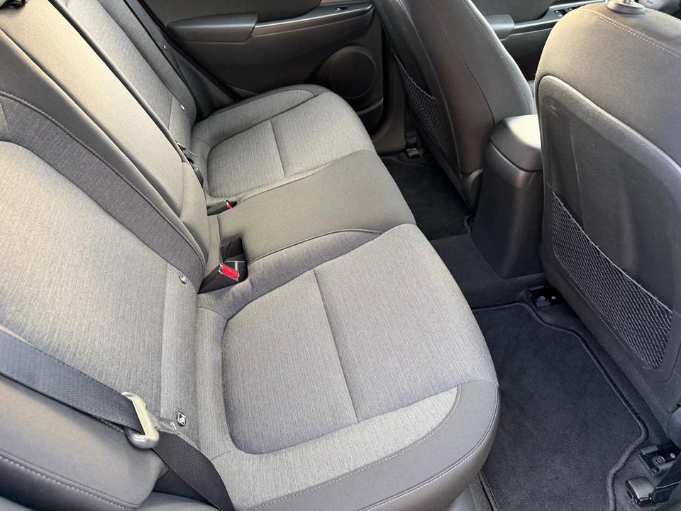Hyundai Kona 39 EV Select 5d