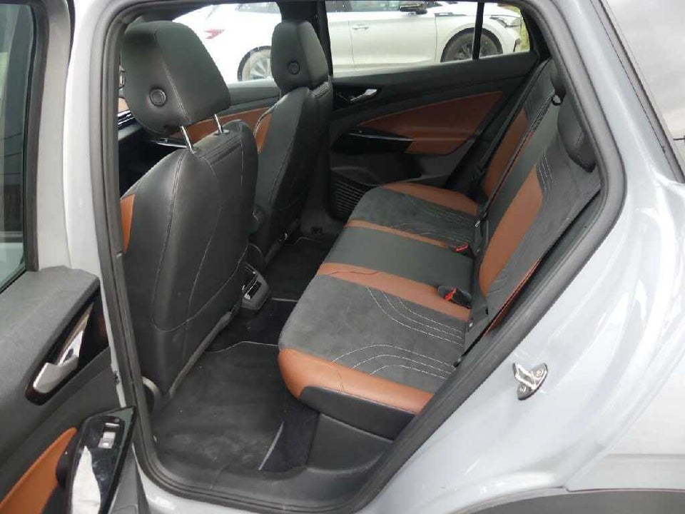 VW ID.4 77 Pro Performance Tech 5d