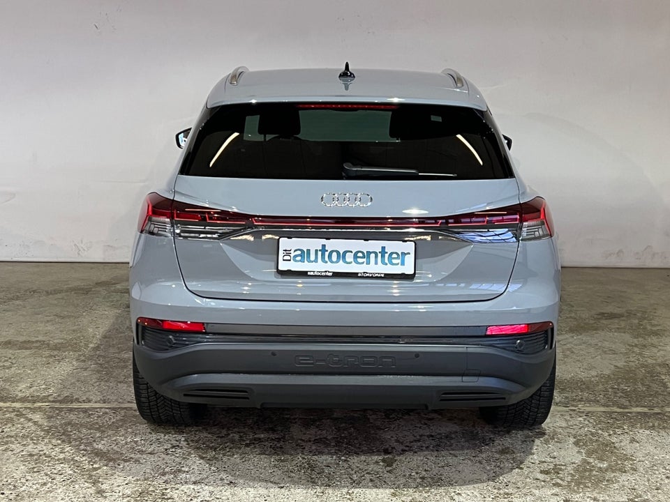 Audi Q4 e-tron 40  5d