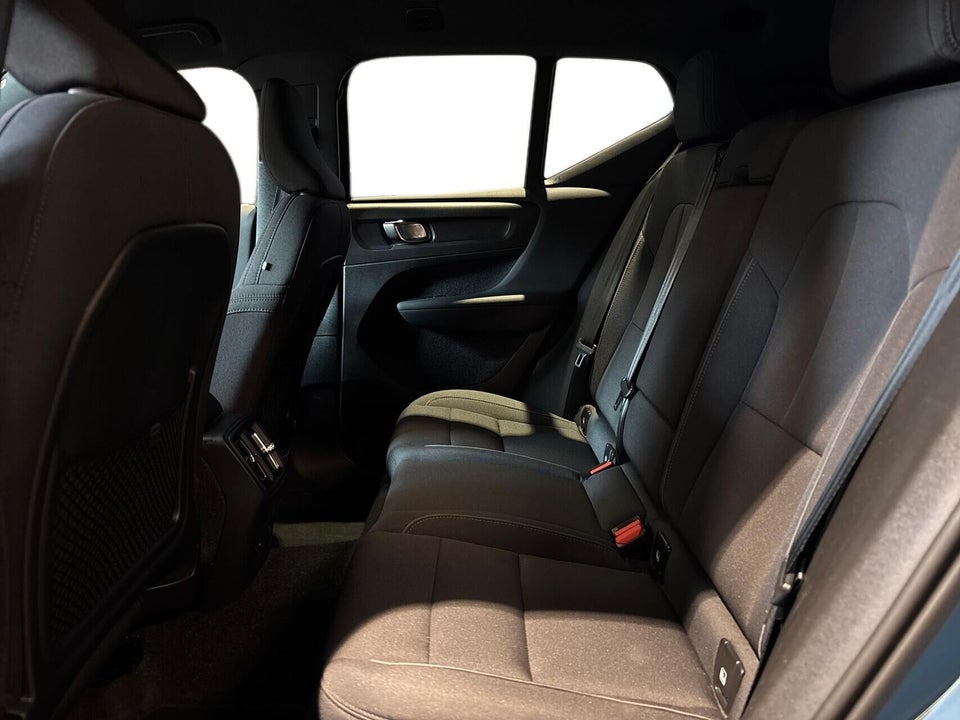 Volvo XC40 ReCharge Extended Range Core 5d
