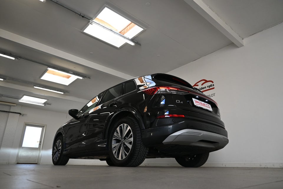 Audi Q4 e-tron 40 Attitude 5d