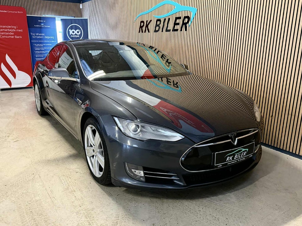 Tesla Model S 70D 5d