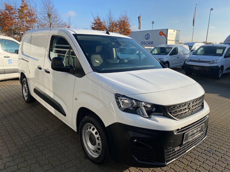 Peugeot Partner 1,5 BlueHDi 100 L2V2 Plus Van