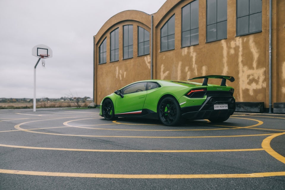 Lamborghini Huracan 5,2 Performante 2d