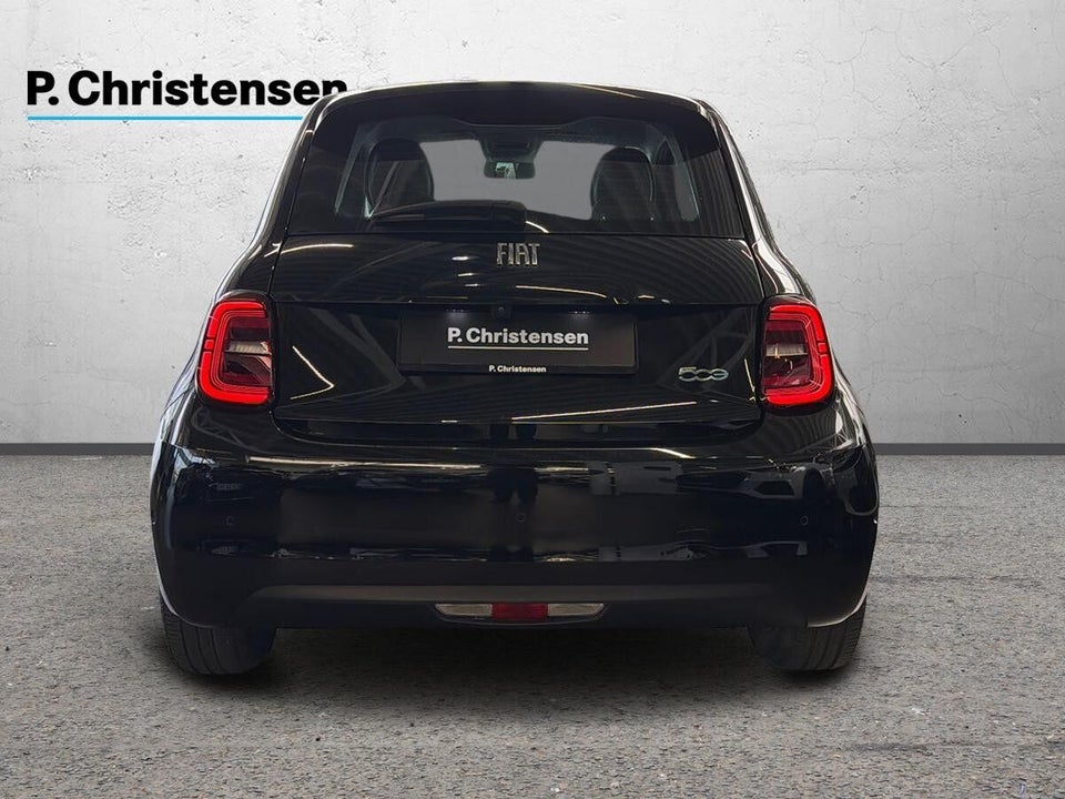 Fiat 500e 42 Icon 3d