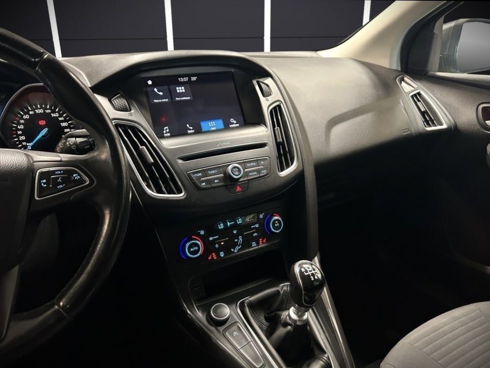 Ford Focus 1,0 SCTi 125 Titanium stc. 5d
