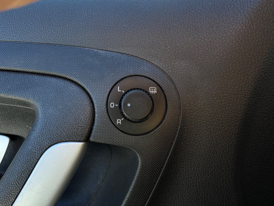 Skoda Fabia 1,4 16V Ambiente Combi 5d