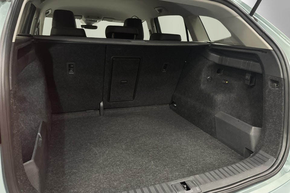 Skoda Enyaq 60 iV Loft 5d