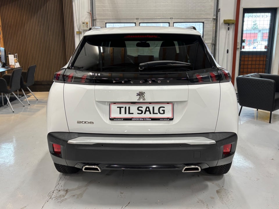 Peugeot 2008 1,2 PureTech 130 Selection Tech EAT8 5d