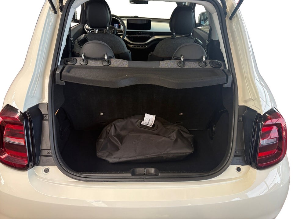Fiat 500e 42 Icon 3d