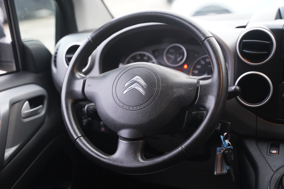 Citroën Berlingo 1,6 BlueHDi 120 Feel 5d