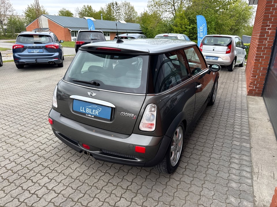 MINI Cooper S 1,6 Park Lane 3d