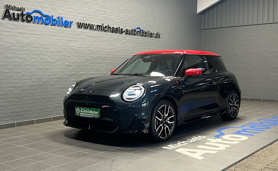 MINI Cooper SE JCW Trim XL 3d