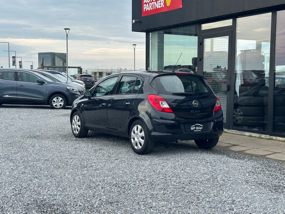 Opel Corsa 1,2 16V Enjoy 5d