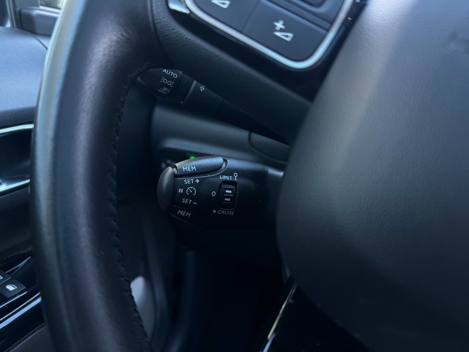 Citroën C3 1,5 BlueHDi 100 Triumph 5d