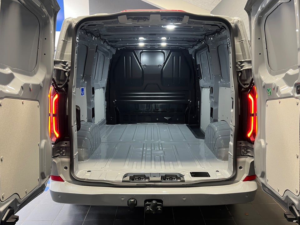 Ford E-Transit Custom 320 L1 71 Limited AWD